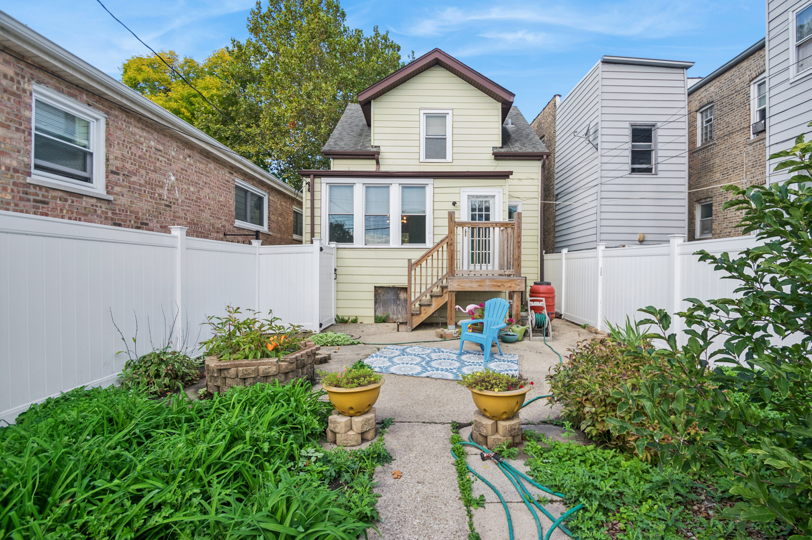 5353 N Sawyer Avenue, Chicago, IL 60625