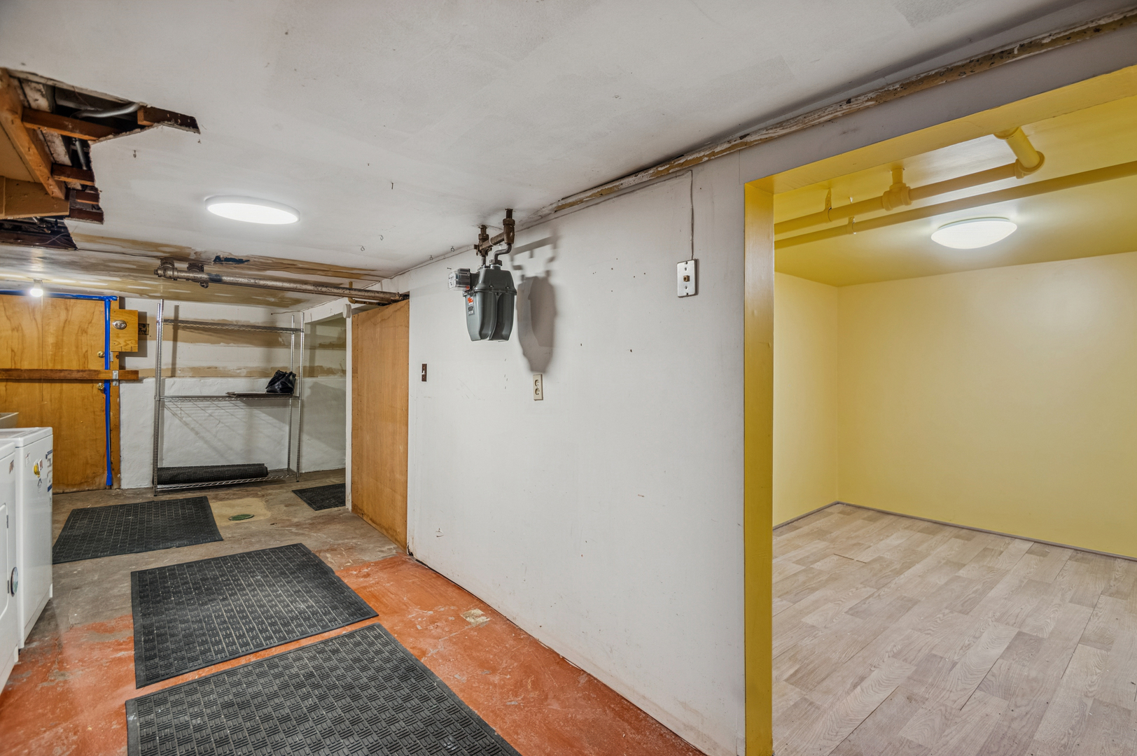 5353 N Sawyer Avenue, Chicago, IL 60625