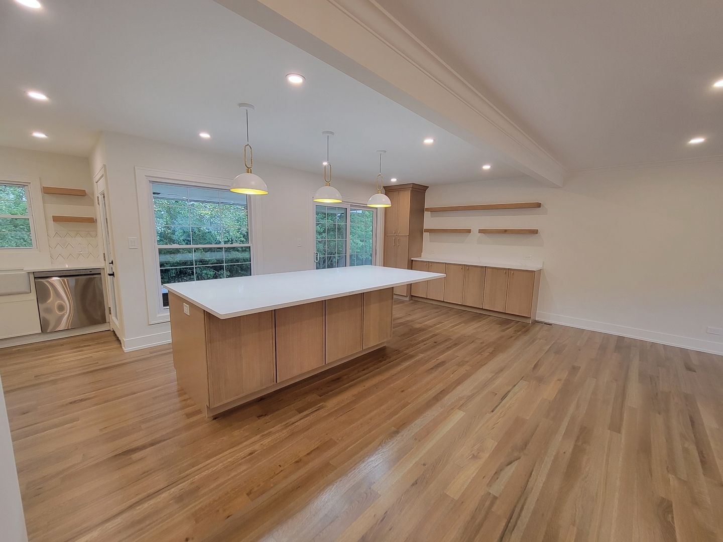 2S245 Mayfield Lane, Glen Ellyn, IL 60137