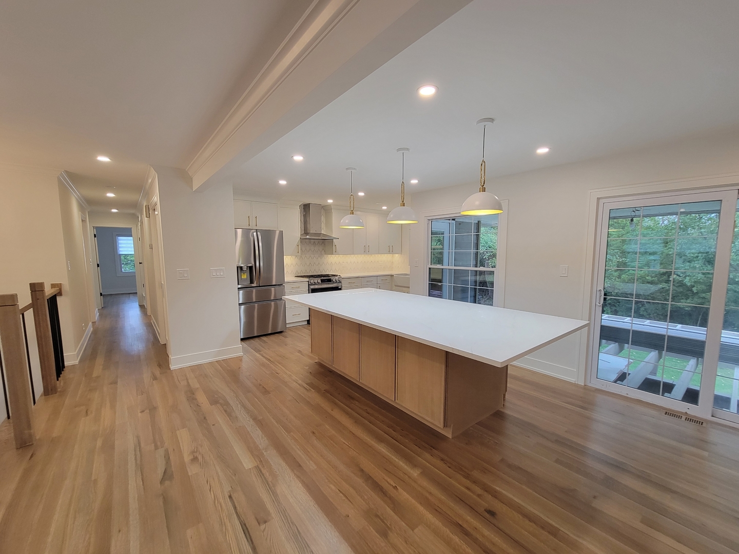 2S245 Mayfield Lane, Glen Ellyn, IL 60137
