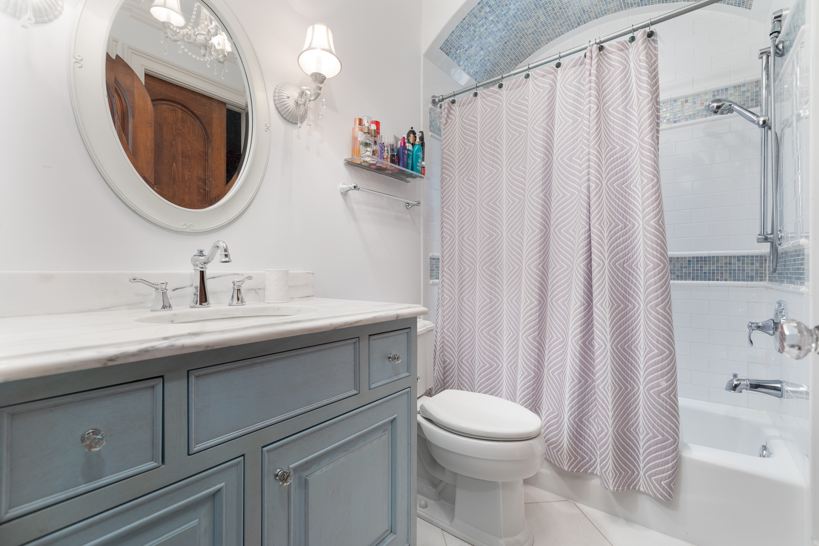 21 Forest Avenue, Naperville, IL 60540