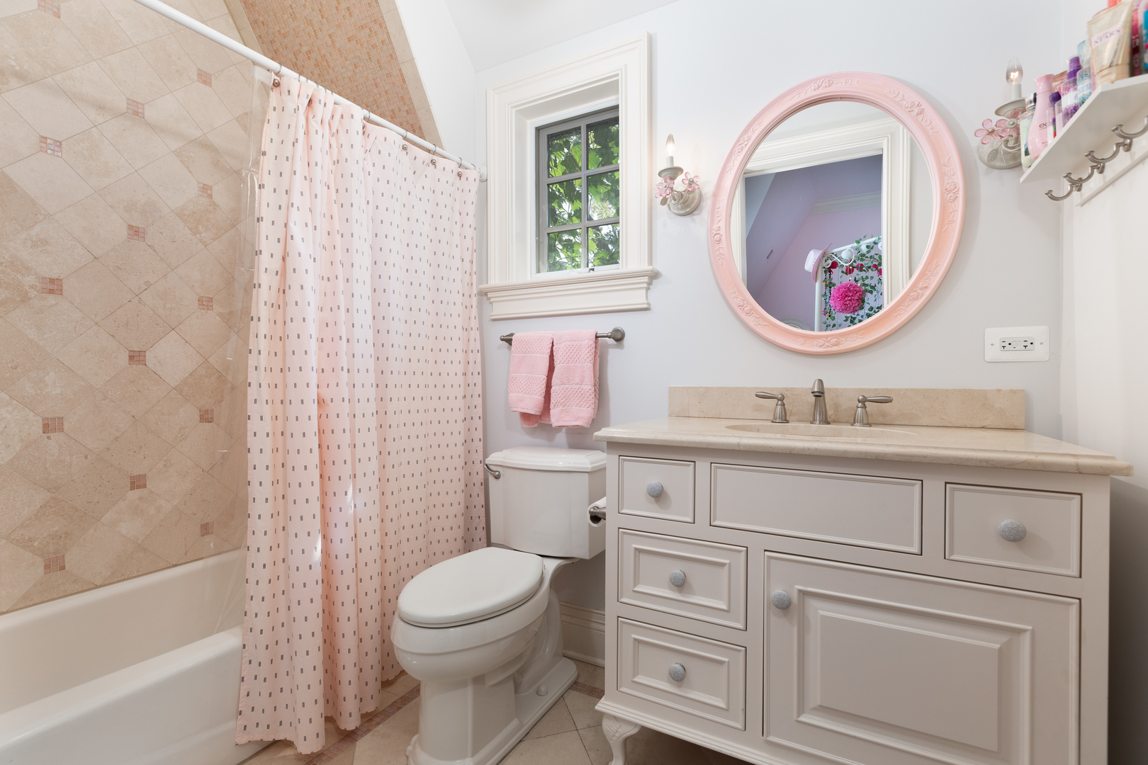 21 Forest Avenue, Naperville, IL 60540