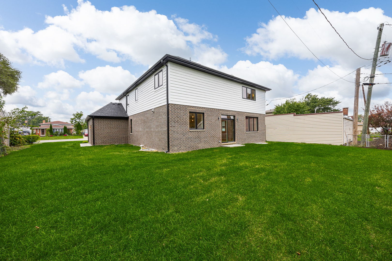 8743 Austin Avenue, Oak Lawn, IL 60453