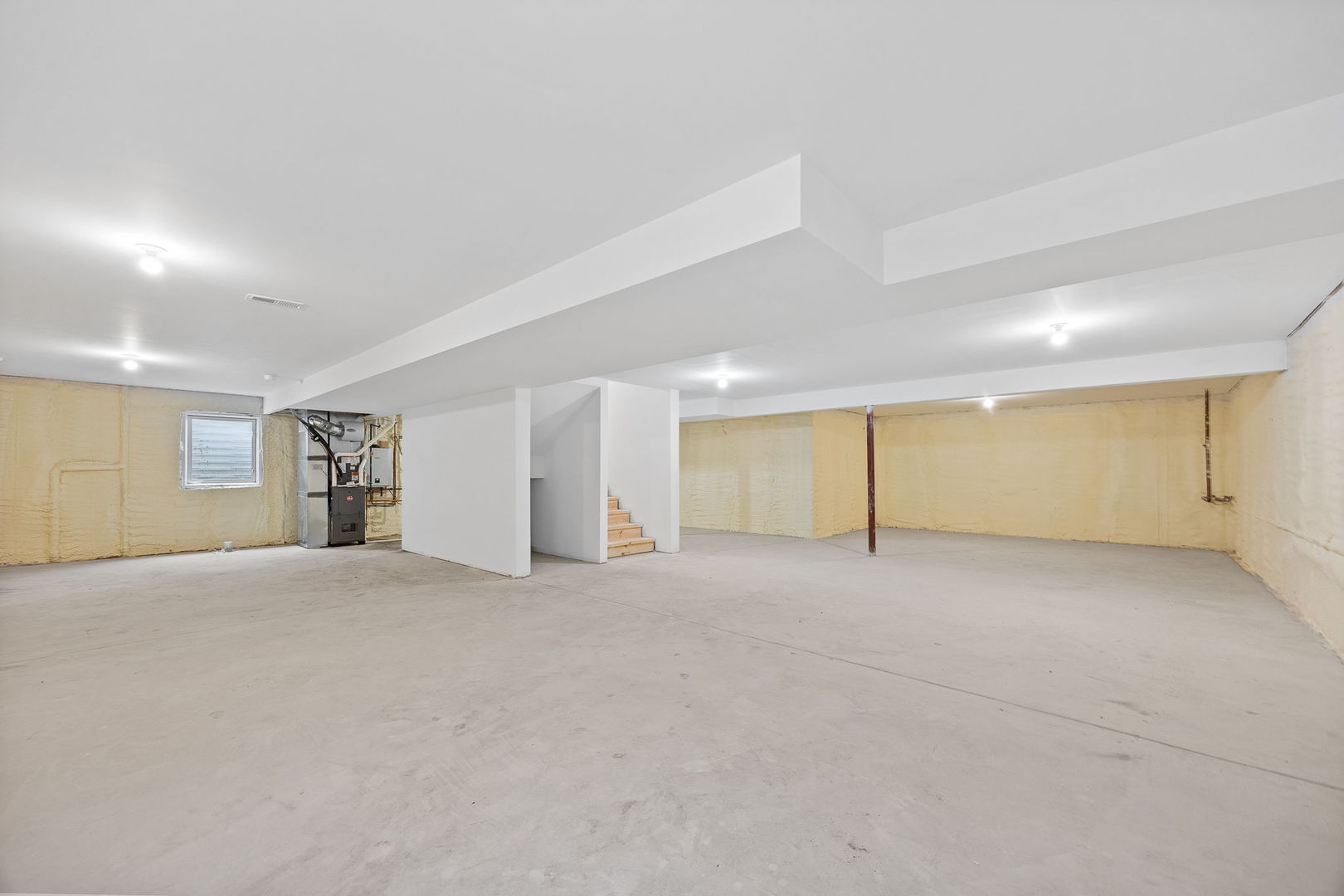 8743 Austin Avenue, Oak Lawn, IL 60453