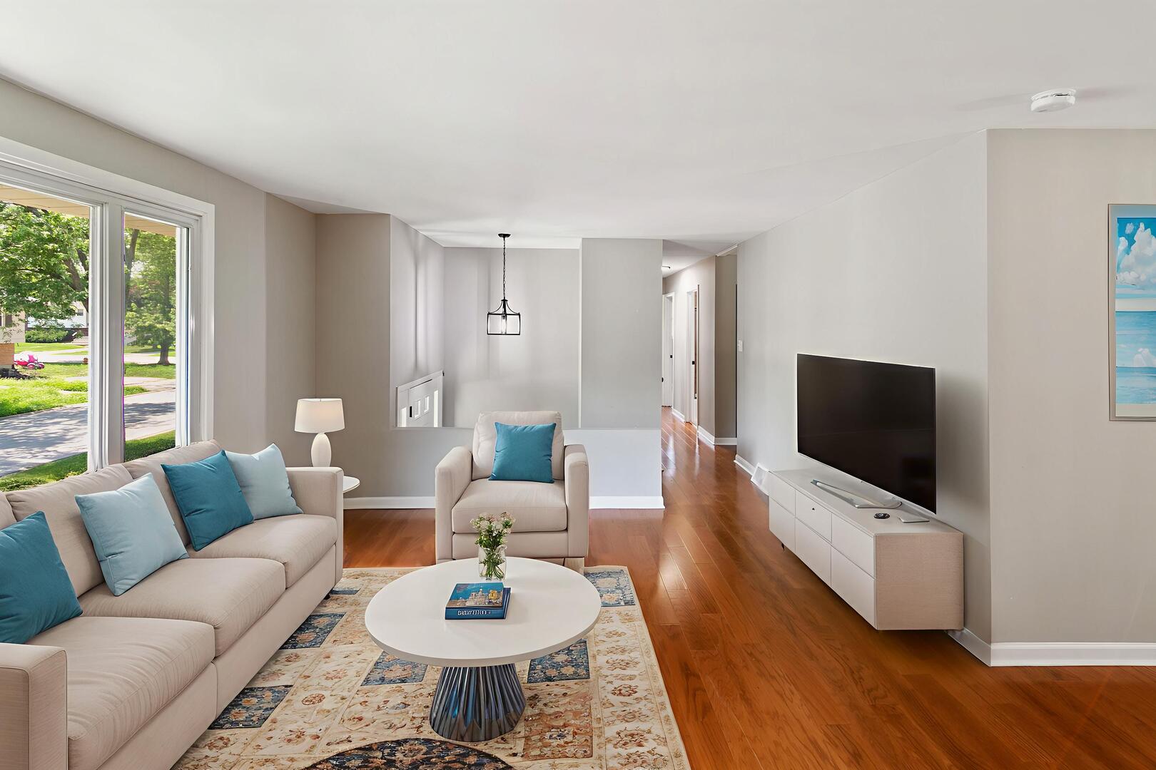 3512 Woodworth Place, Hazel Crest, IL 60429