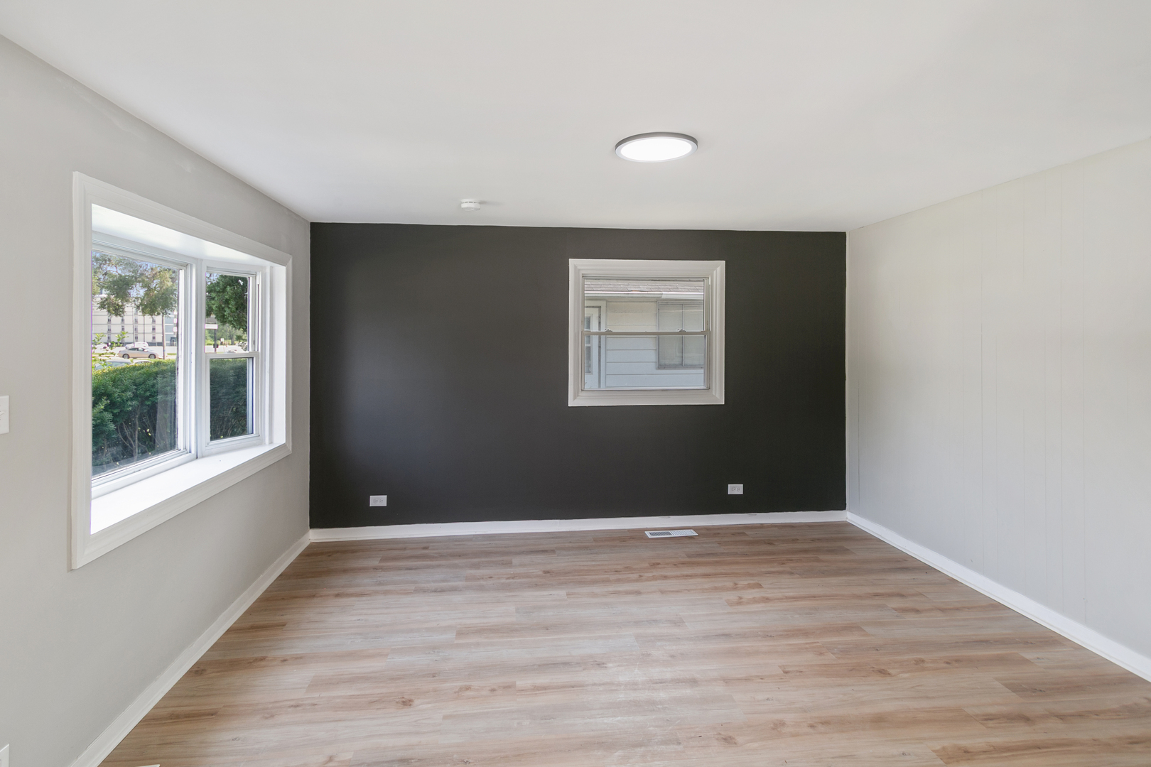 15332 Dante Avenue, Dolton, IL 60419