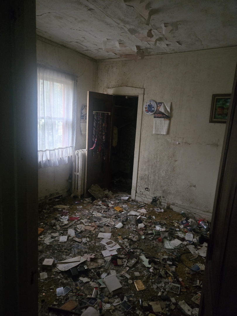 9440 S Longwood Drive, Chicago, IL 60643