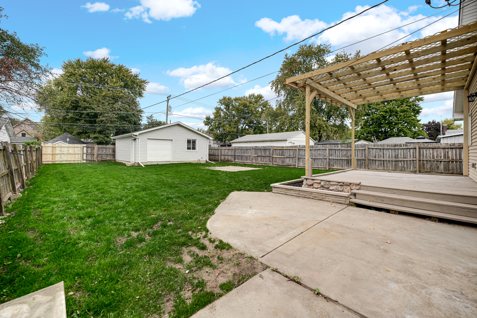 419 N WABASH Avenue, Bradley, IL 60915