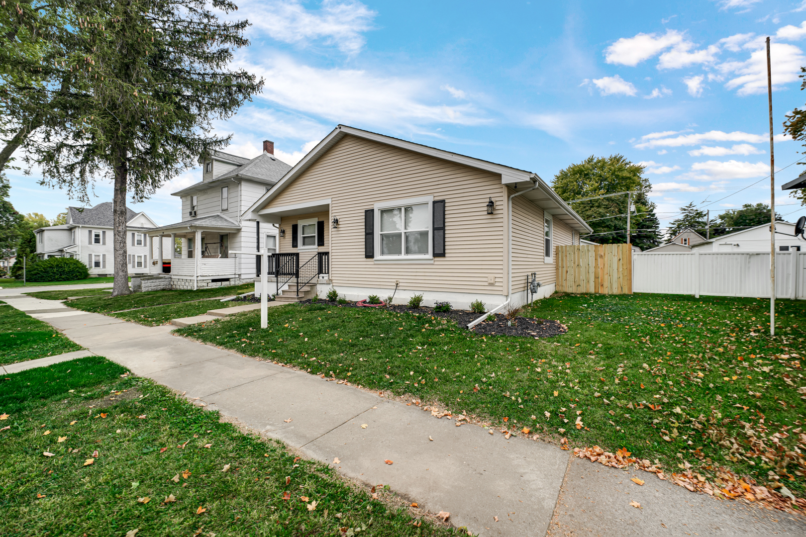 419 N WABASH Avenue, Bradley, IL 60915
