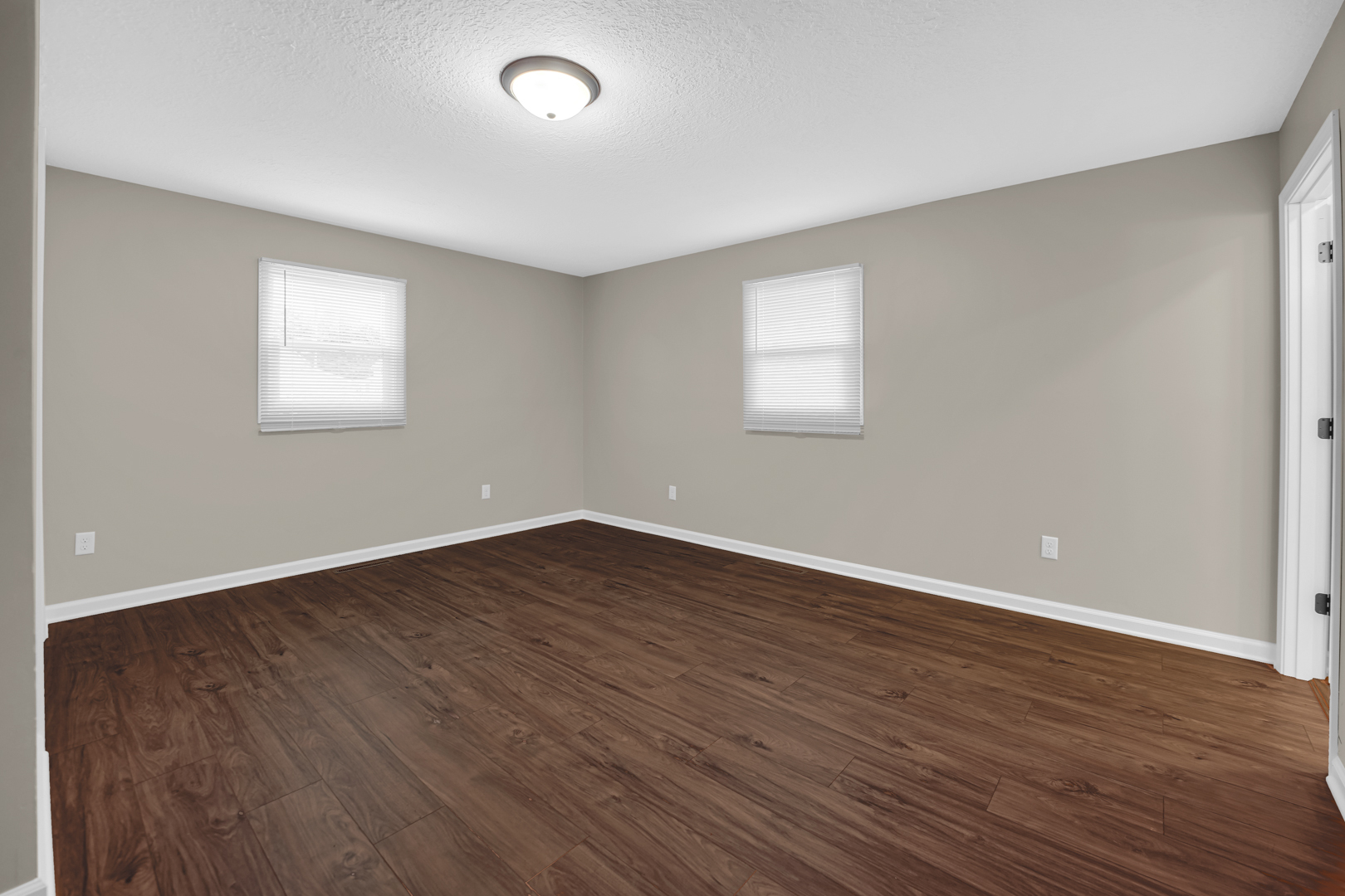 419 N WABASH Avenue, Bradley, IL 60915