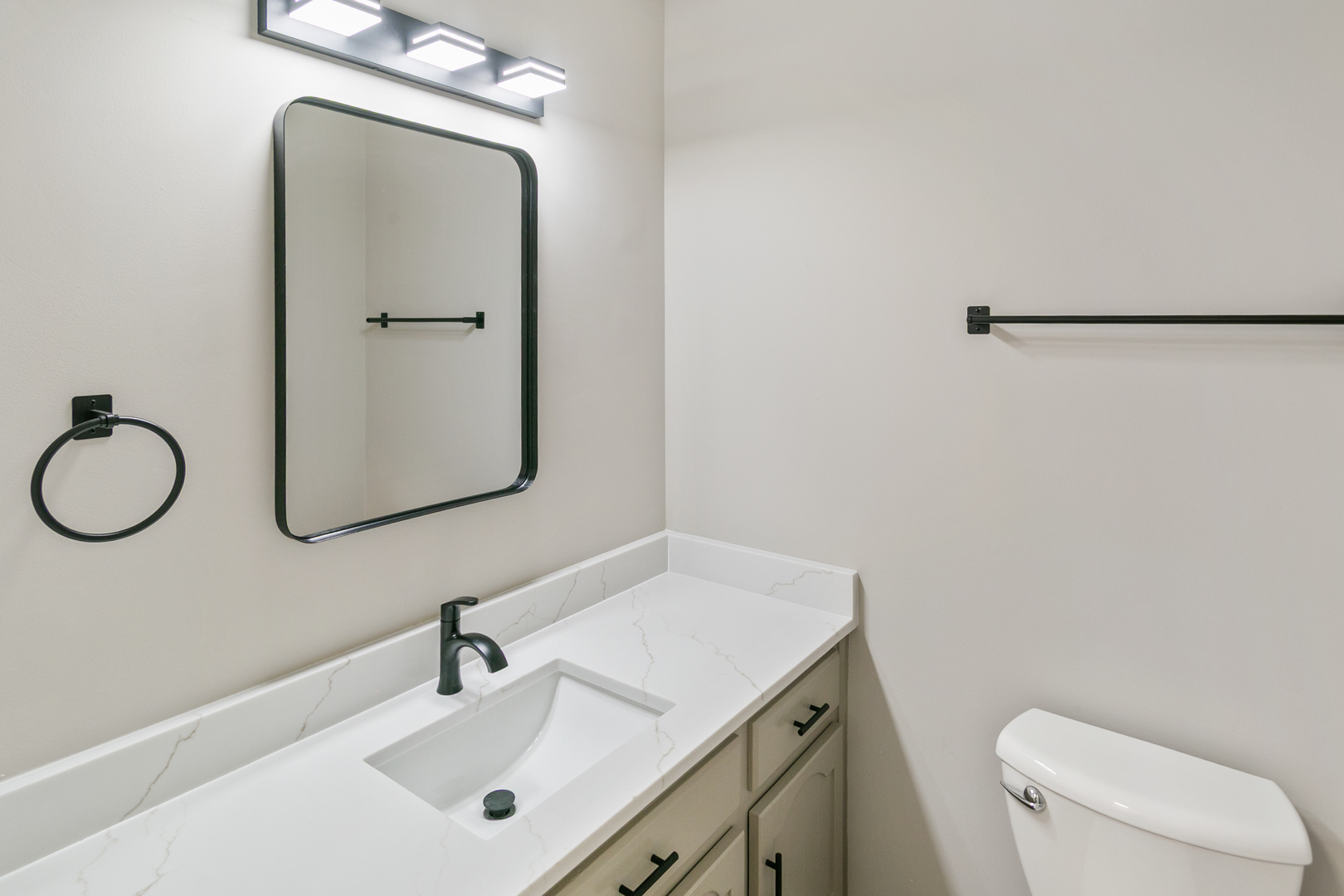 2812 Vimy Ridge Drive, Joliet, IL 60435