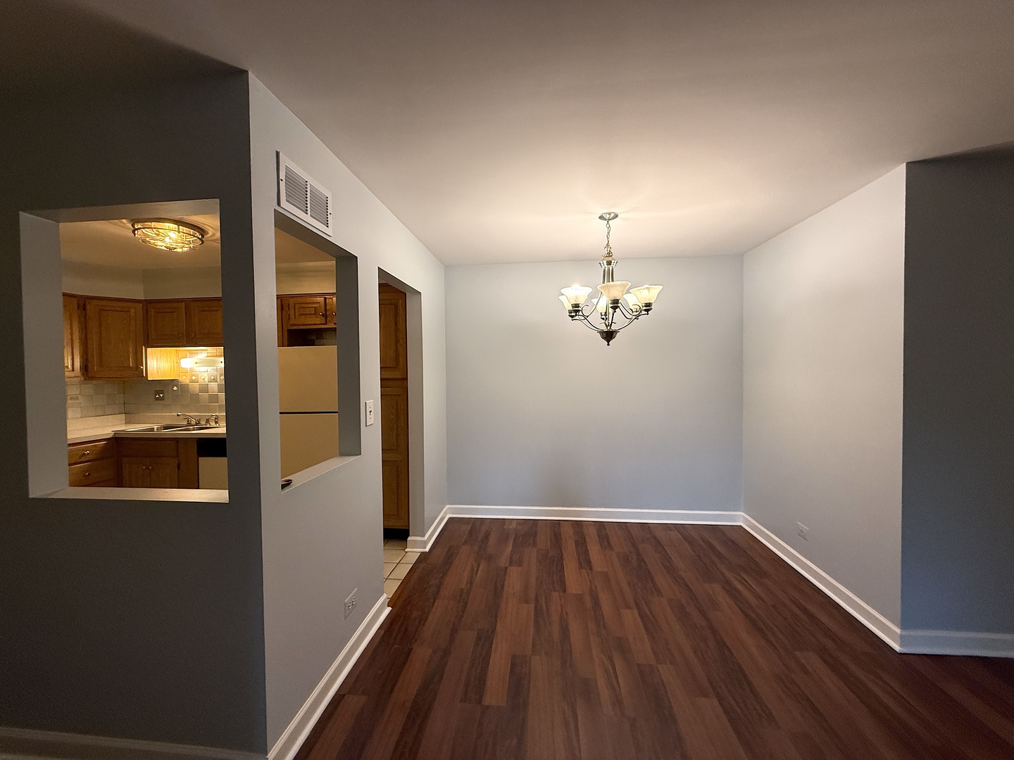 7420 Grand Avenue #102B, Downers Grove, IL 60516