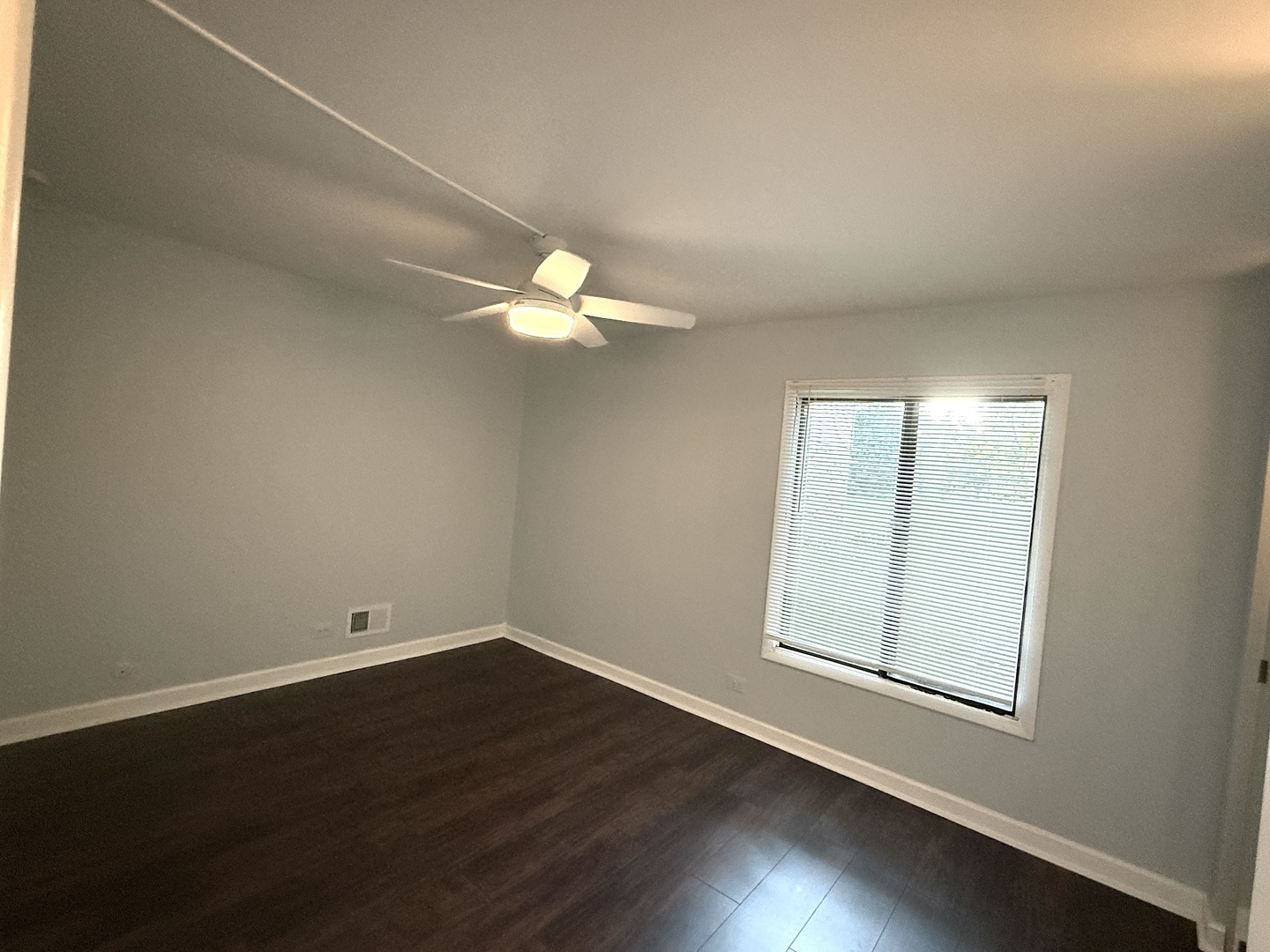 7420 Grand Avenue #102B, Downers Grove, IL 60516