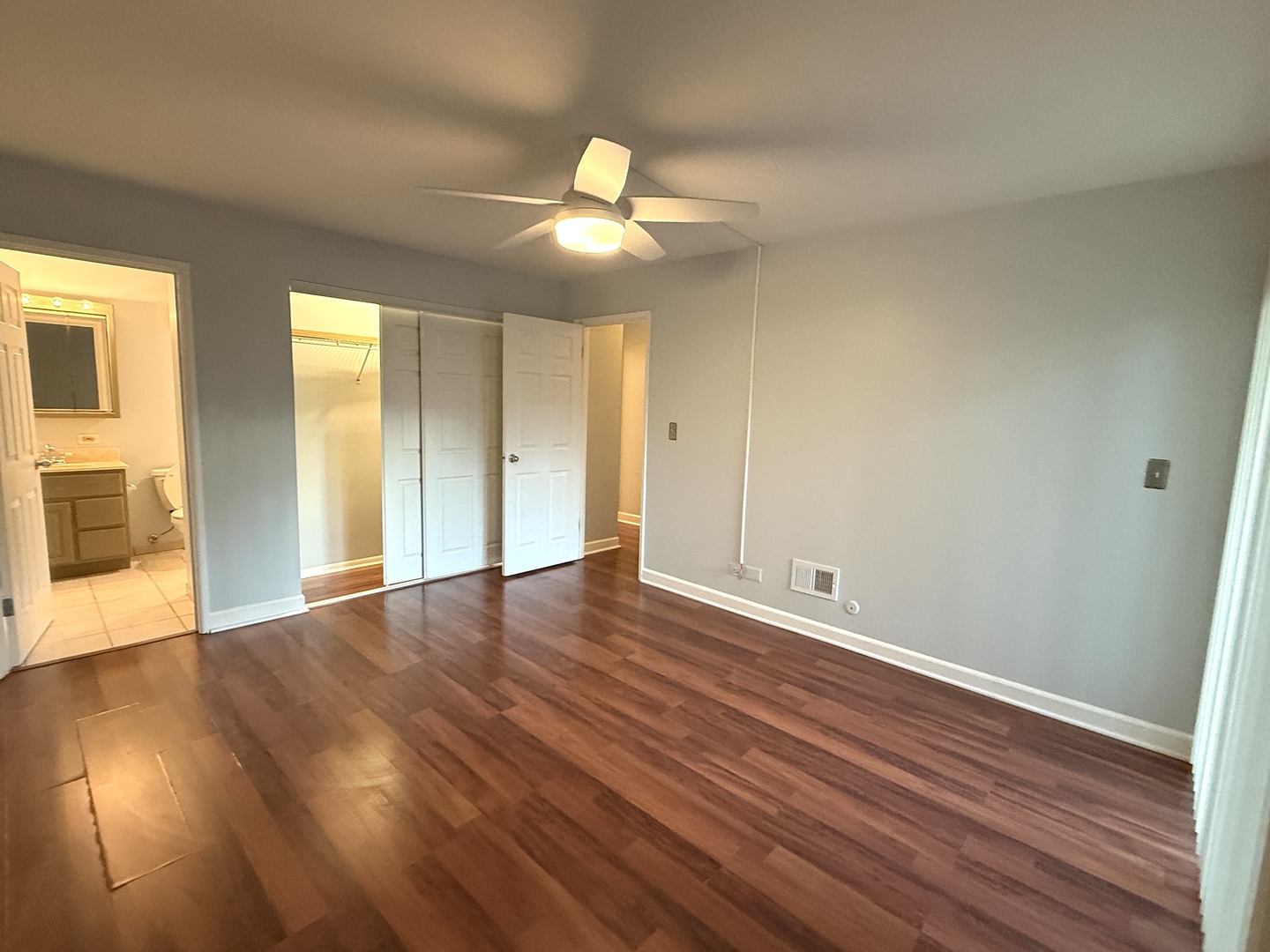 7420 Grand Avenue #102B, Downers Grove, IL 60516
