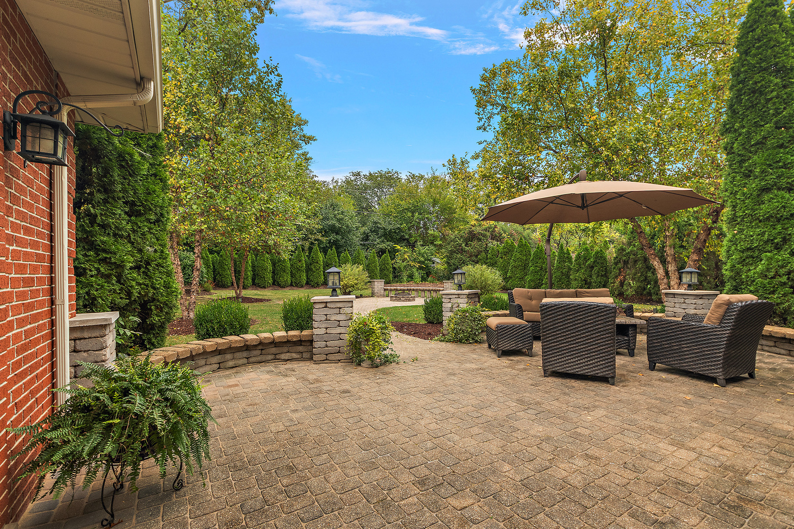 10040 W 127th Street, Palos Park, IL 60464