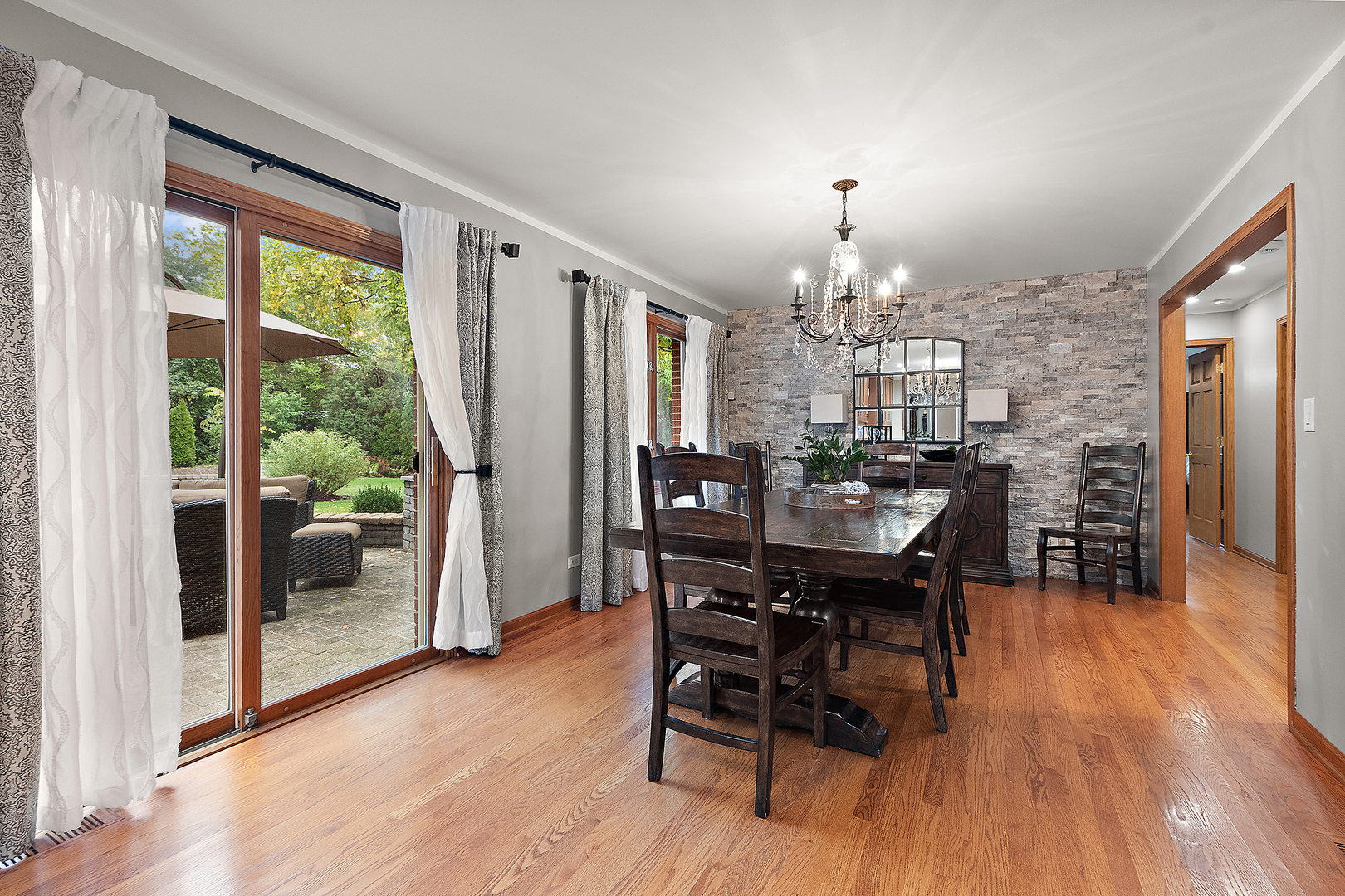 10040 W 127th Street, Palos Park, IL 60464