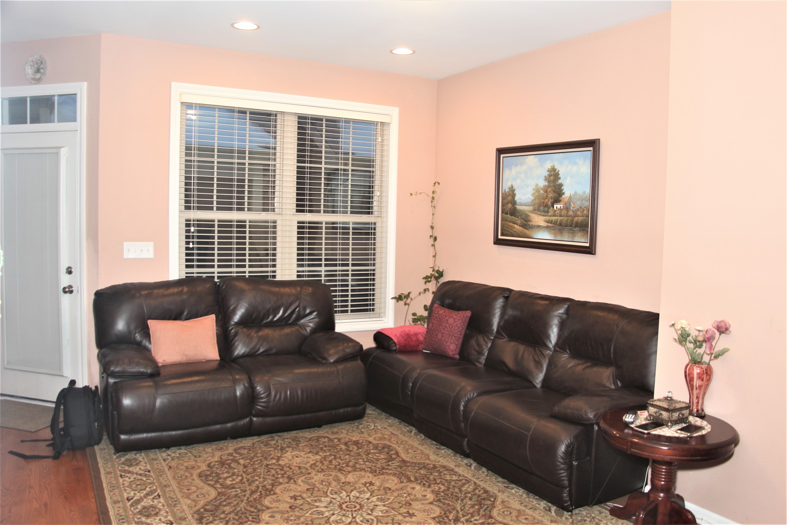 2492 Waterbury Lane, Buffalo Grove, IL 60089