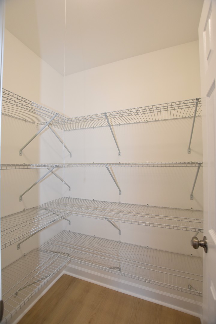 43 Glencoe Court #202B, Naperville, IL 60565