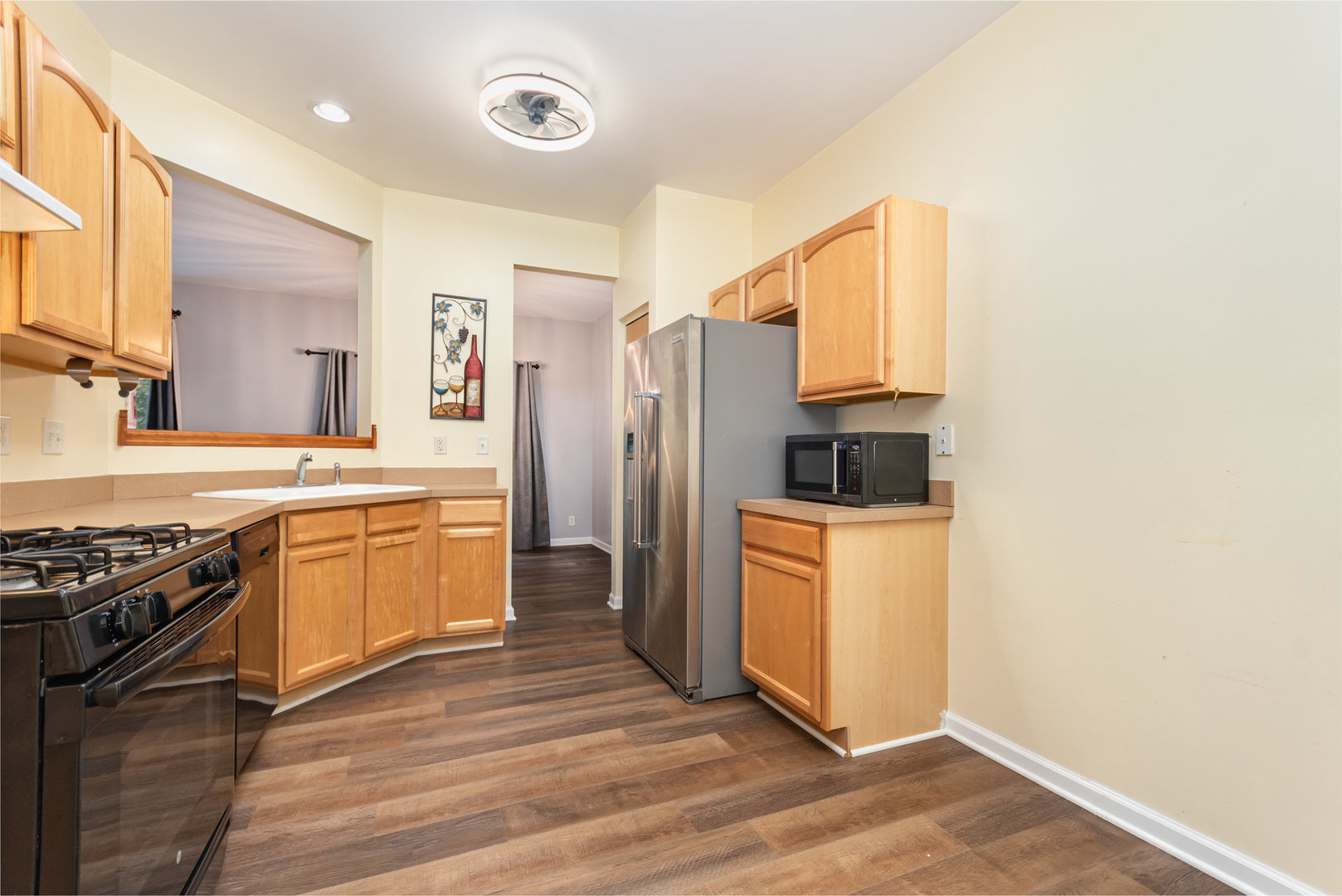 1796 S Wentworth Circle, Romeoville, IL 60446