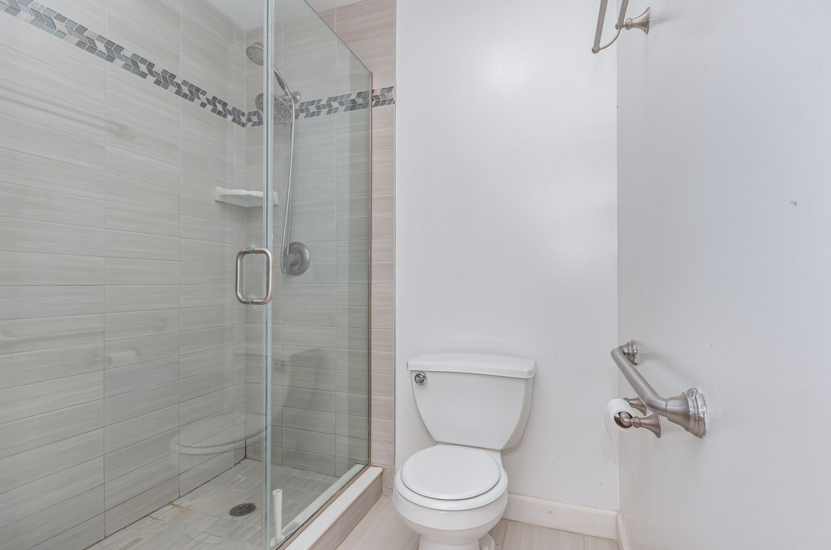 1796 S Wentworth Circle, Romeoville, IL 60446