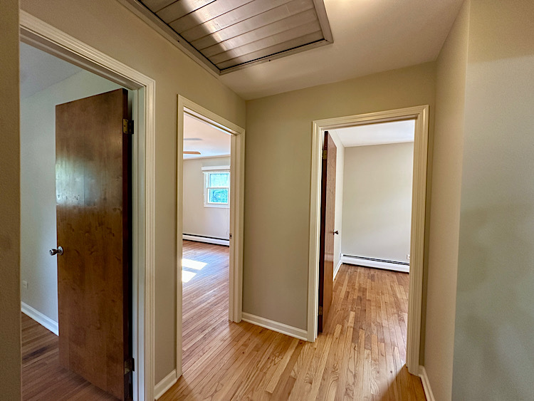 0N042 Nepil Avenue, Wheaton, IL 60187
