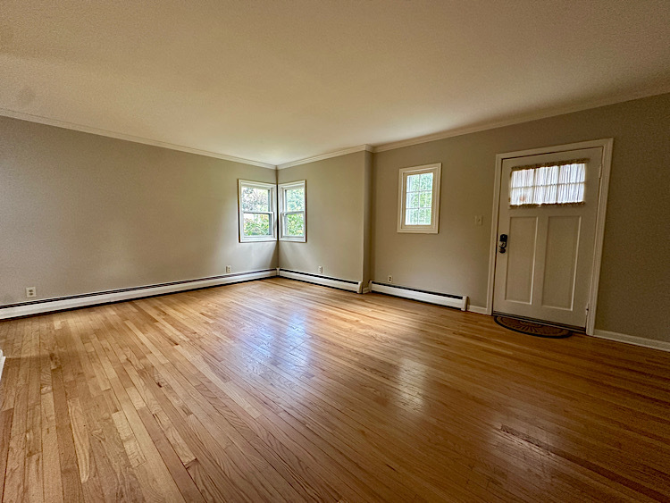 0N042 Nepil Avenue, Wheaton, IL 60187