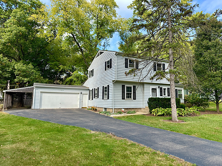0N042 Nepil Avenue, Wheaton, IL 60187