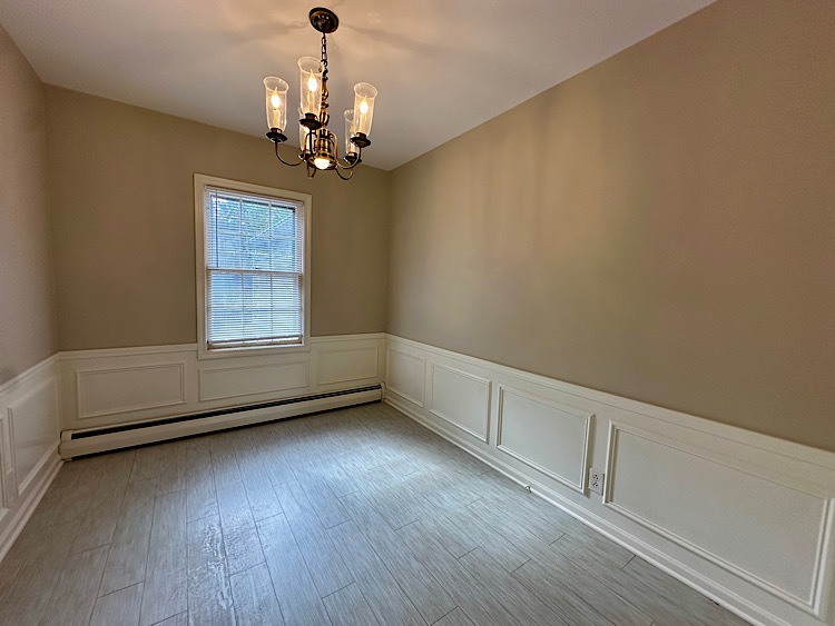0N042 Nepil Avenue, Wheaton, IL 60187