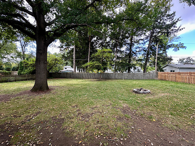 0N042 Nepil Avenue, Wheaton, IL 60187