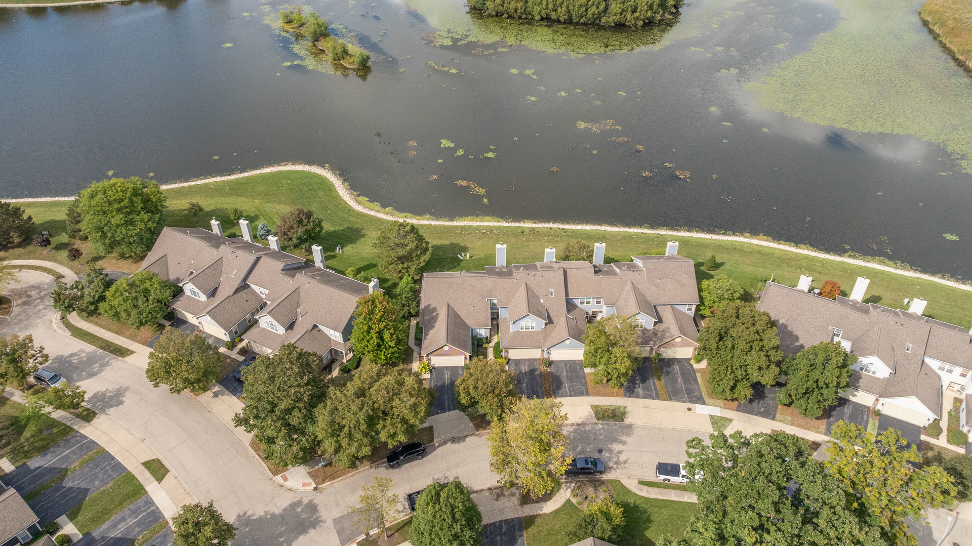 1102 Coldspring Road, Elgin, IL 60120