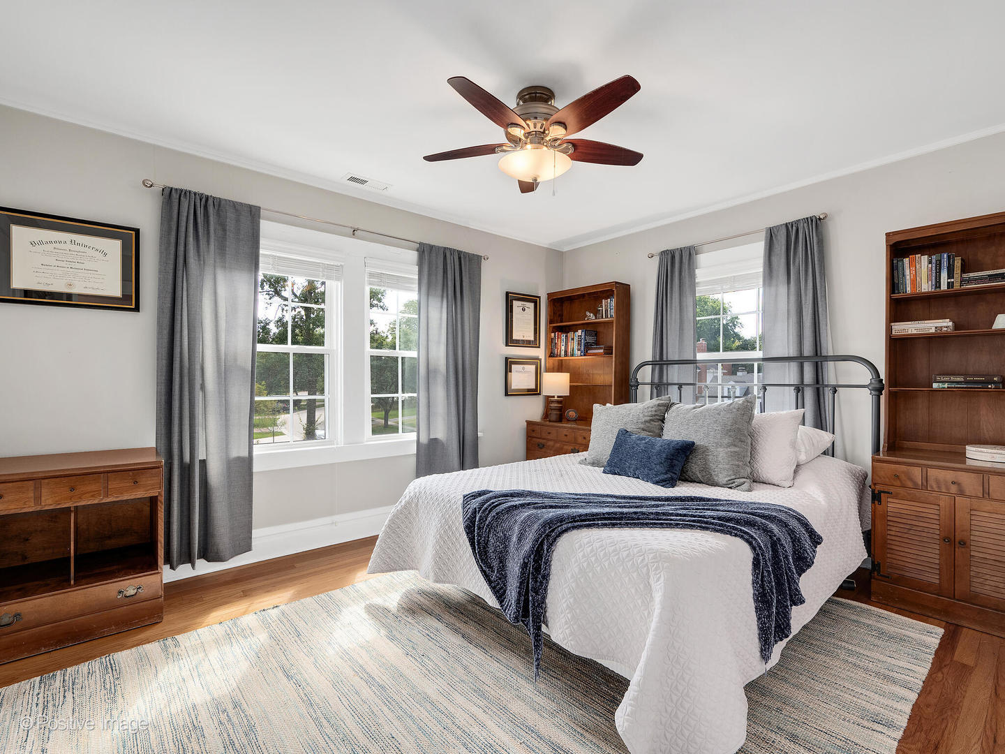 213 Walker Avenue, Clarendon Hills, IL 60514