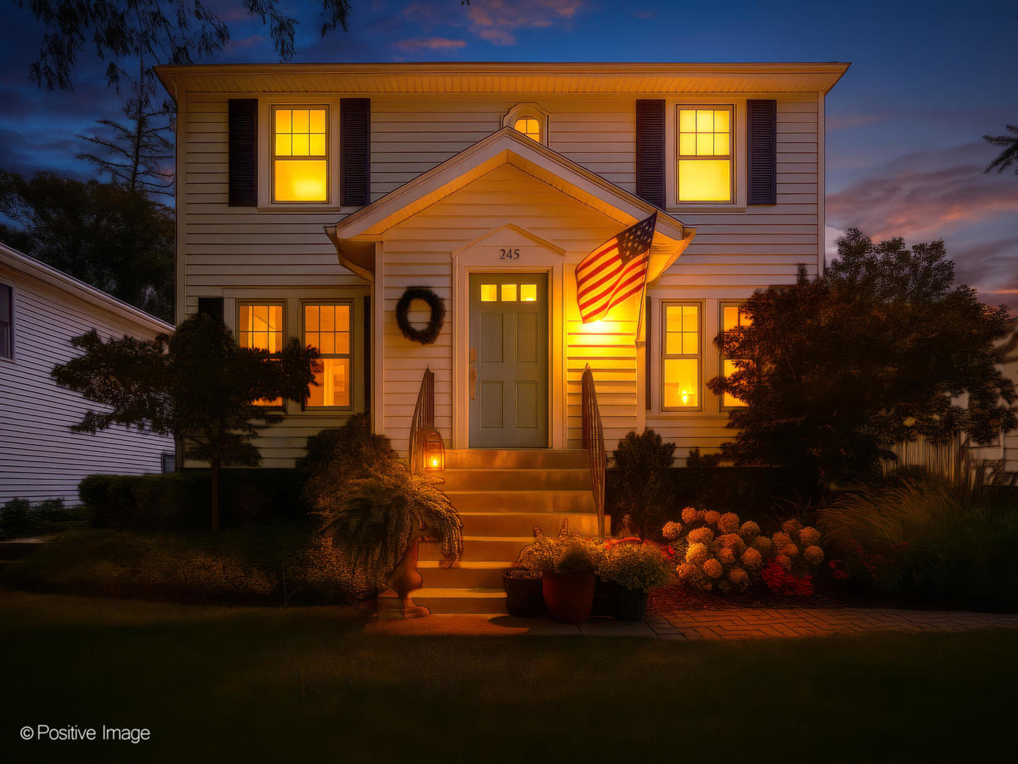 213 Walker Avenue, Clarendon Hills, IL 60514