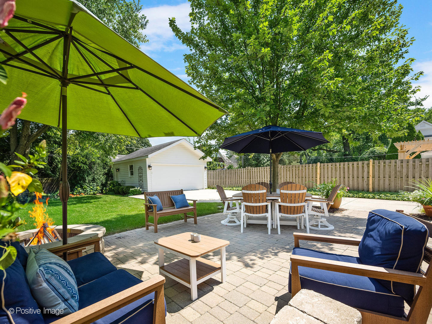 213 Walker Avenue, Clarendon Hills, IL 60514