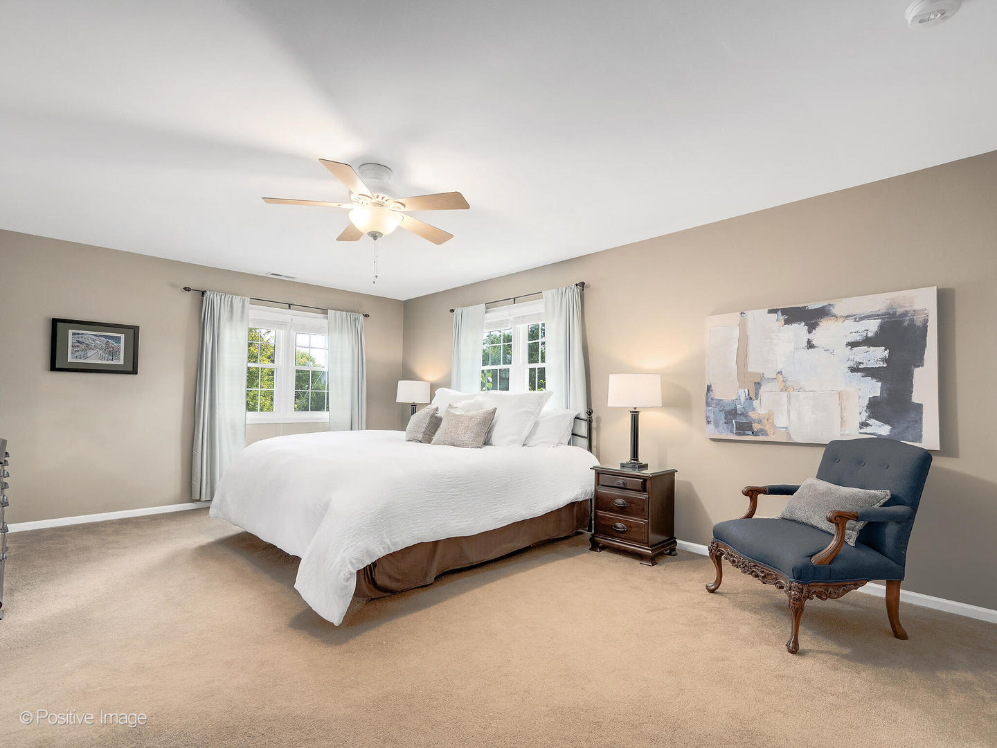 213 Walker Avenue, Clarendon Hills, IL 60514