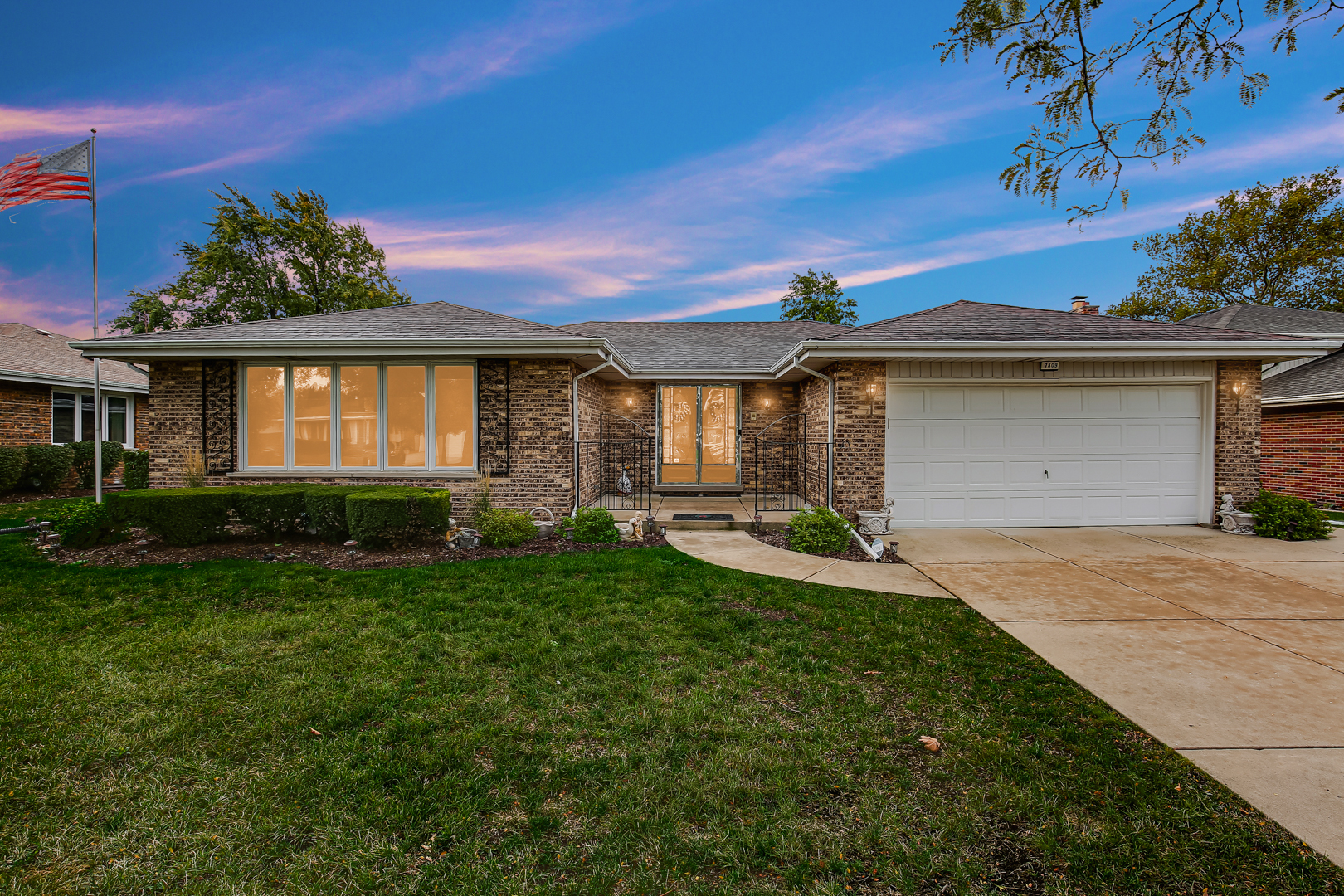 7809 Sycamore Drive, Orland Park, IL 60462