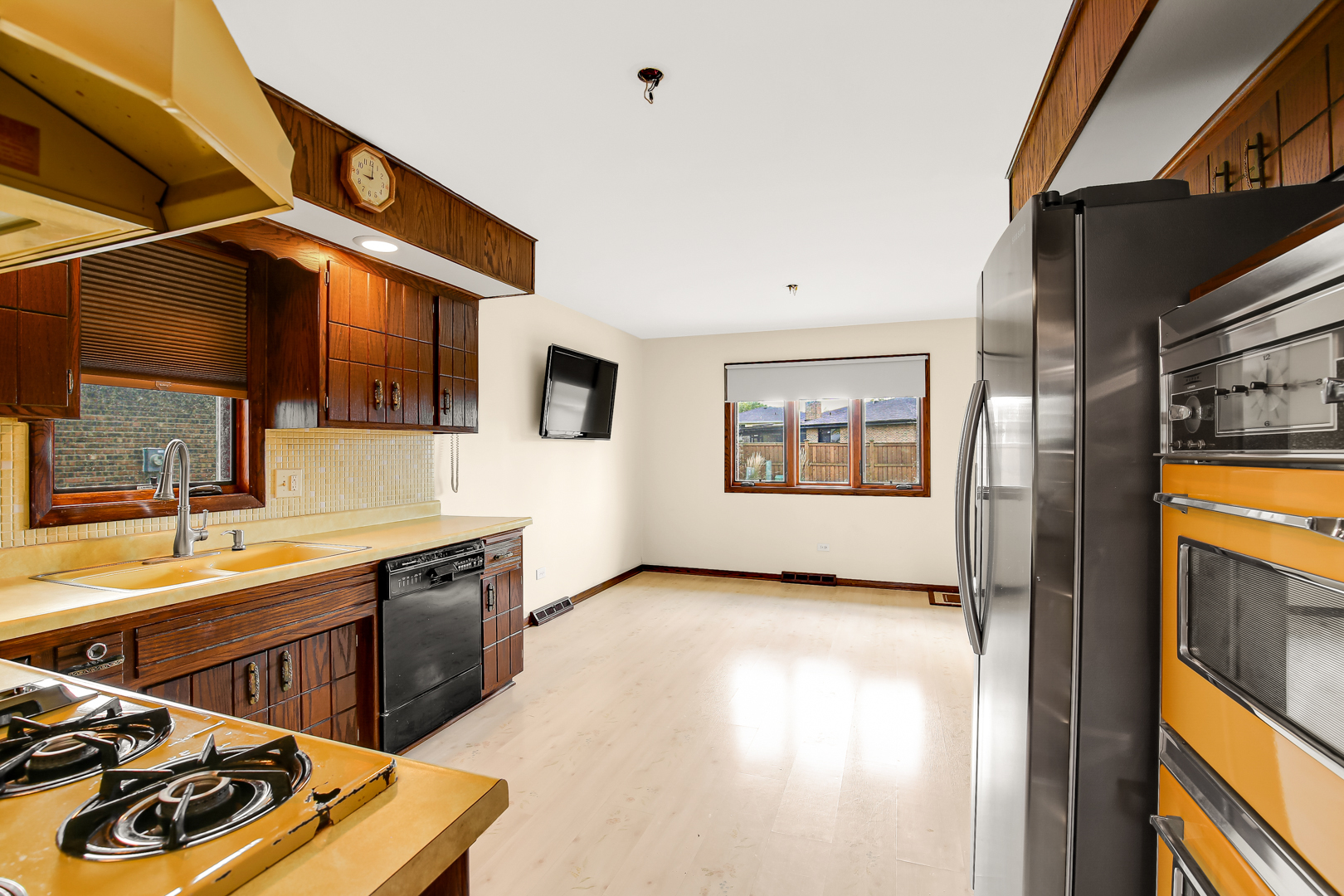 7809 Sycamore Drive, Orland Park, IL 60462