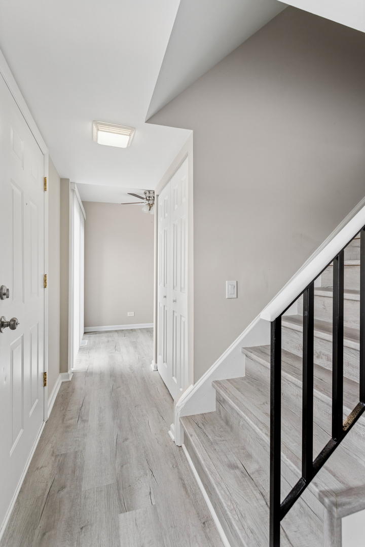 4 Tower Court, Downers Grove, IL 60516