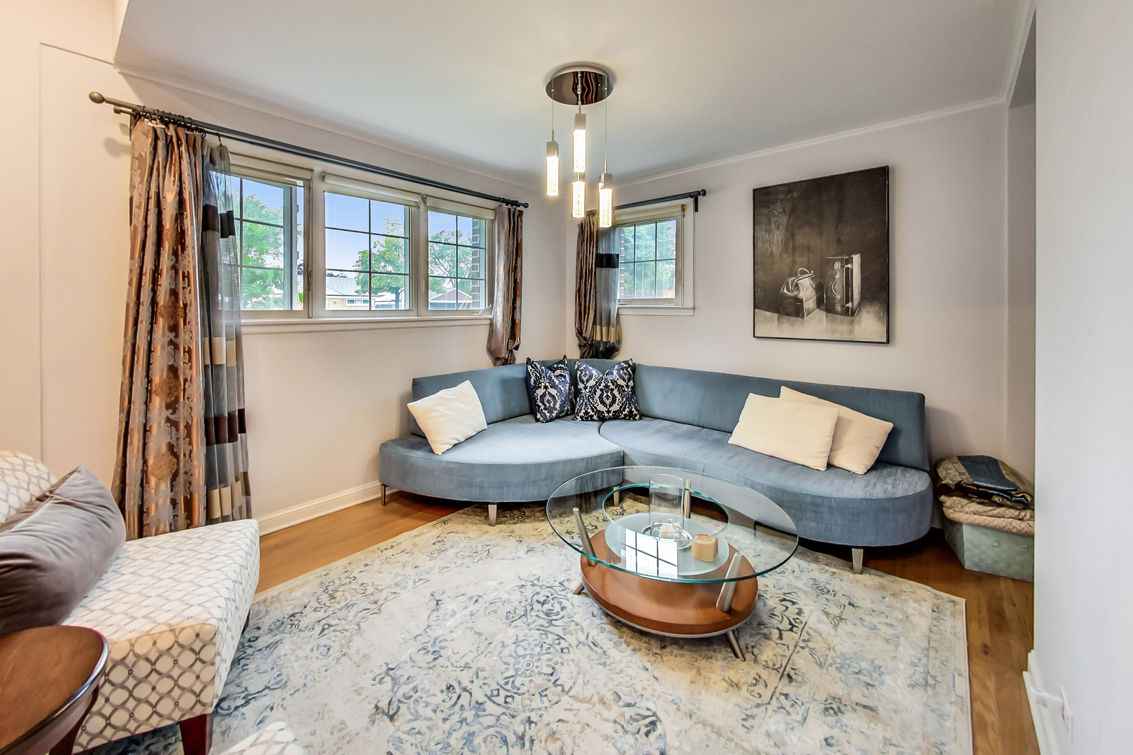 2609 Eisenhower Drive, Des Plaines, IL 60018