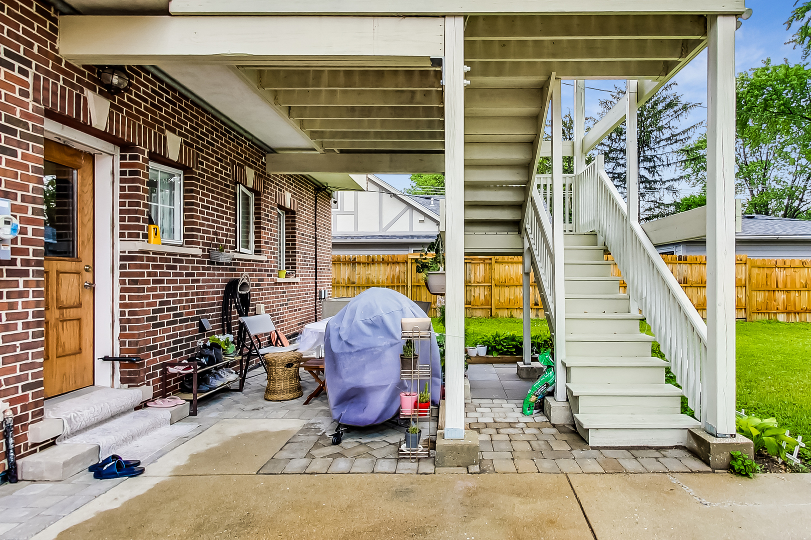 2609 Eisenhower Drive, Des Plaines, IL 60018