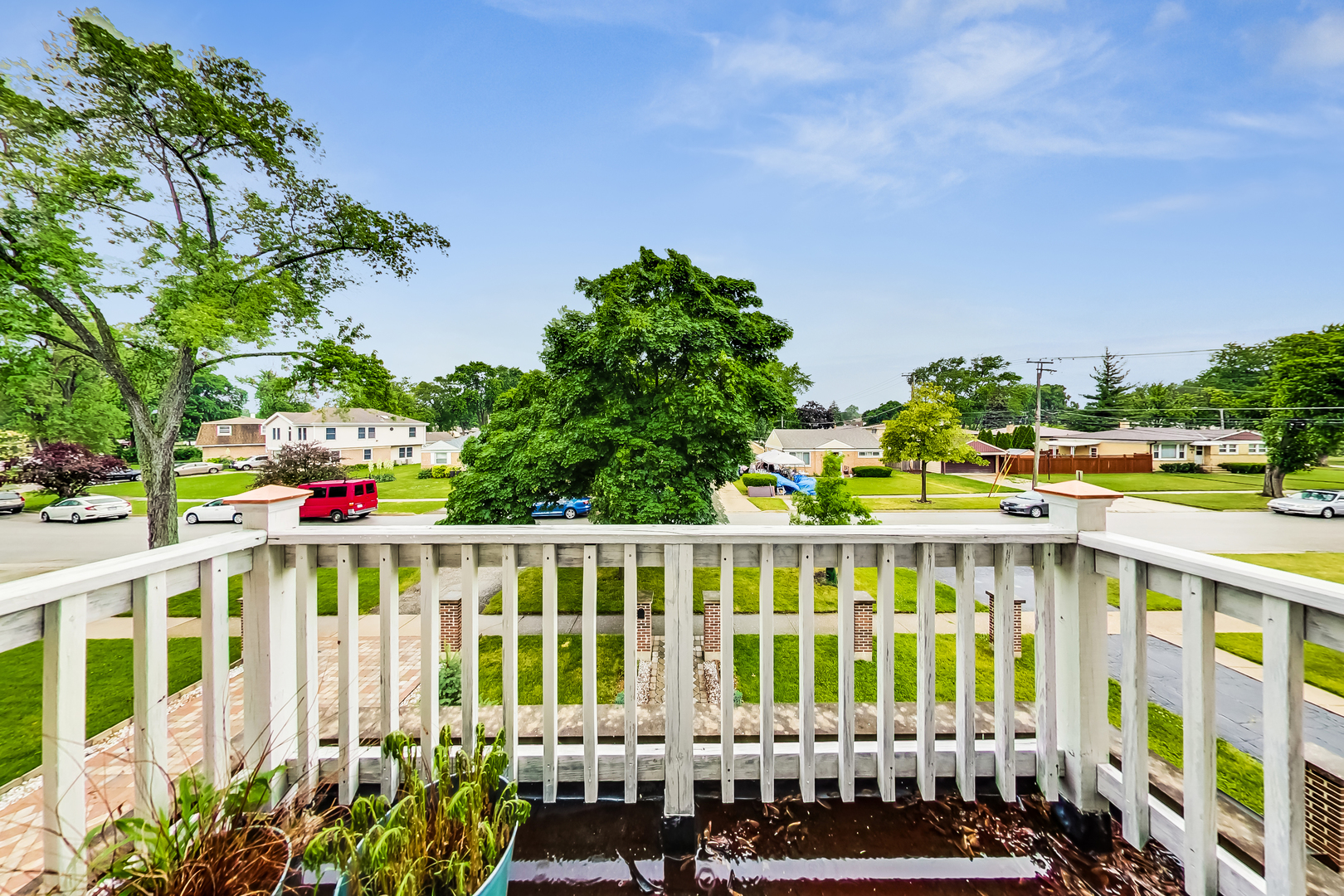 2609 Eisenhower Drive, Des Plaines, IL 60018