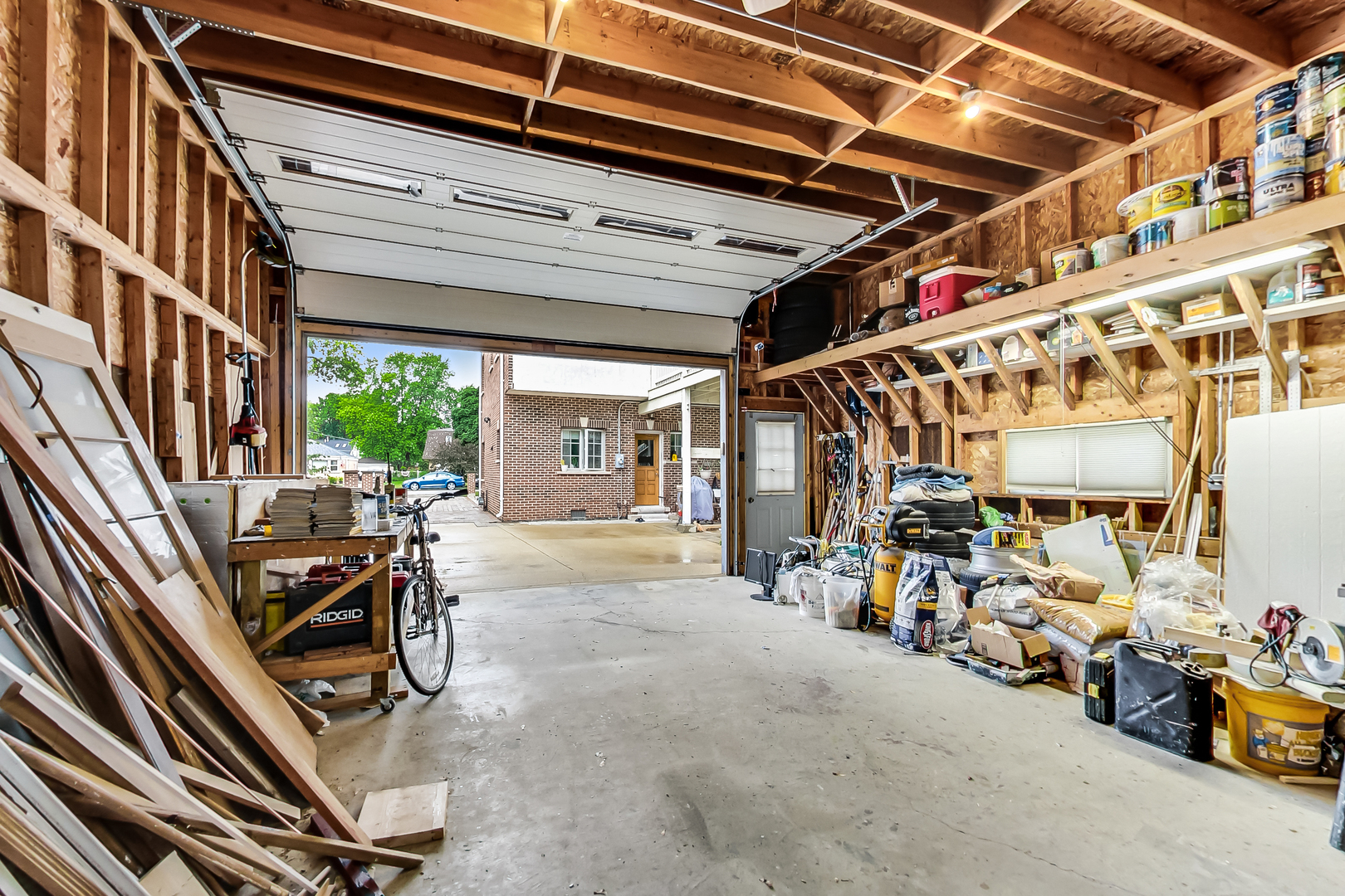 2609 Eisenhower Drive, Des Plaines, IL 60018