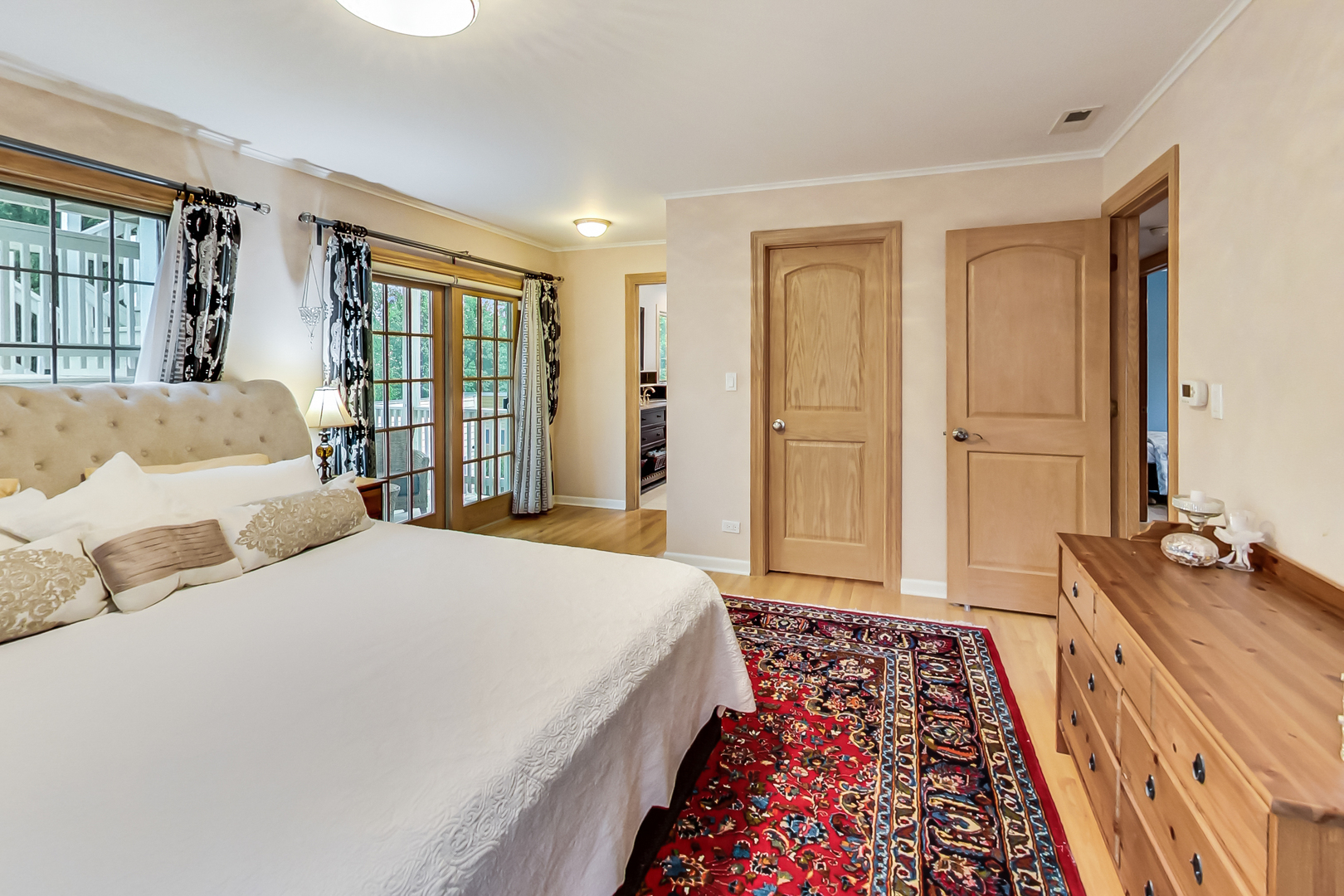 2609 Eisenhower Drive, Des Plaines, IL 60018