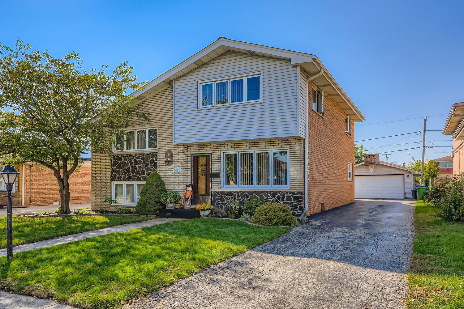 9420 Massasoit Avenue, Oak Lawn, IL 60453