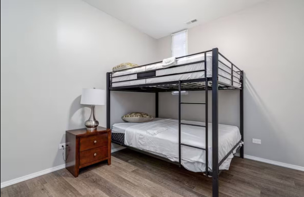 2501 N Southport Avenue #2R, Chicago, IL 60614