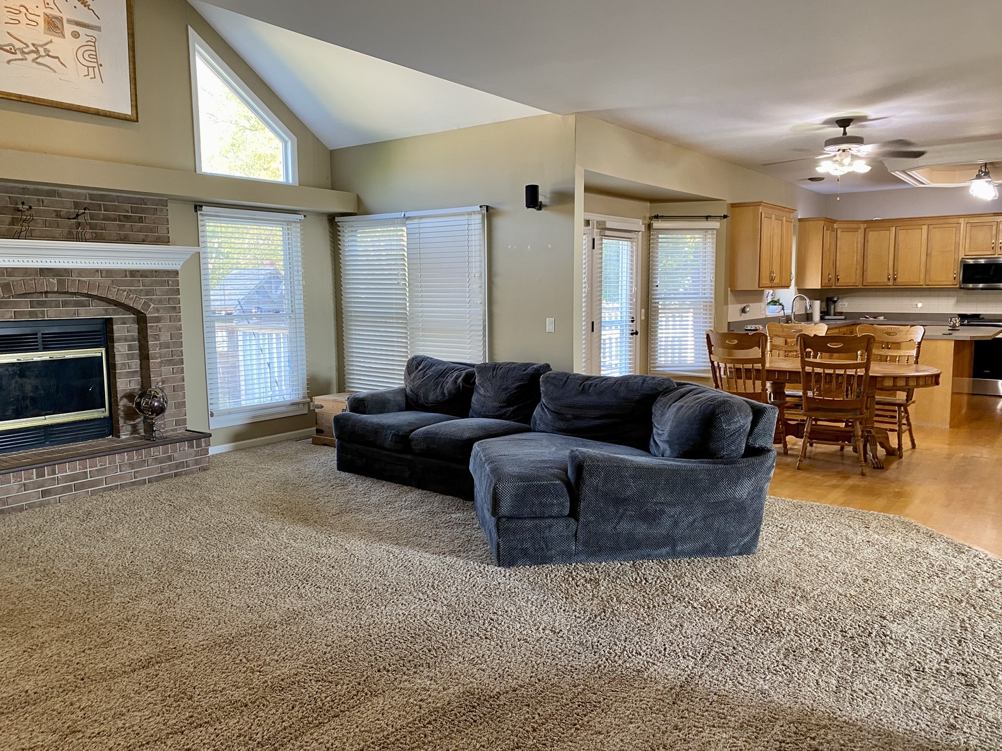 2412 Avalon Court, Aurora, IL 60503