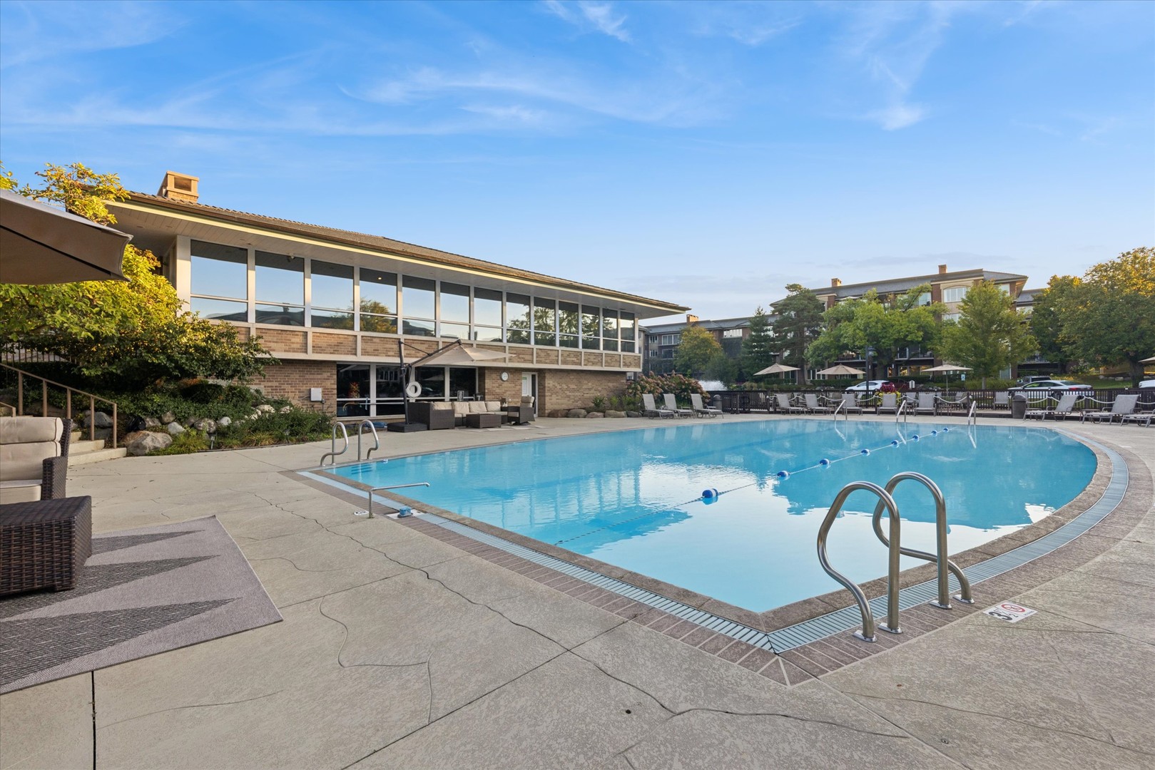 1 Oak Brook Club Drive #A312, Oak Brook, IL 60523