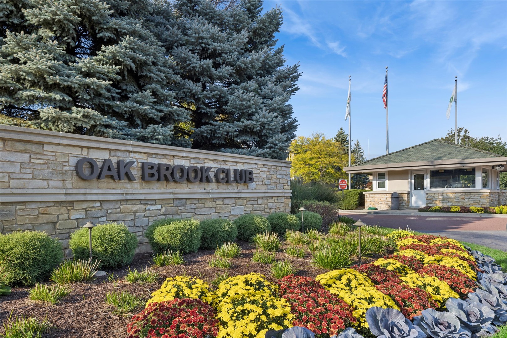 1 Oak Brook Club Drive #A312, Oak Brook, IL 60523