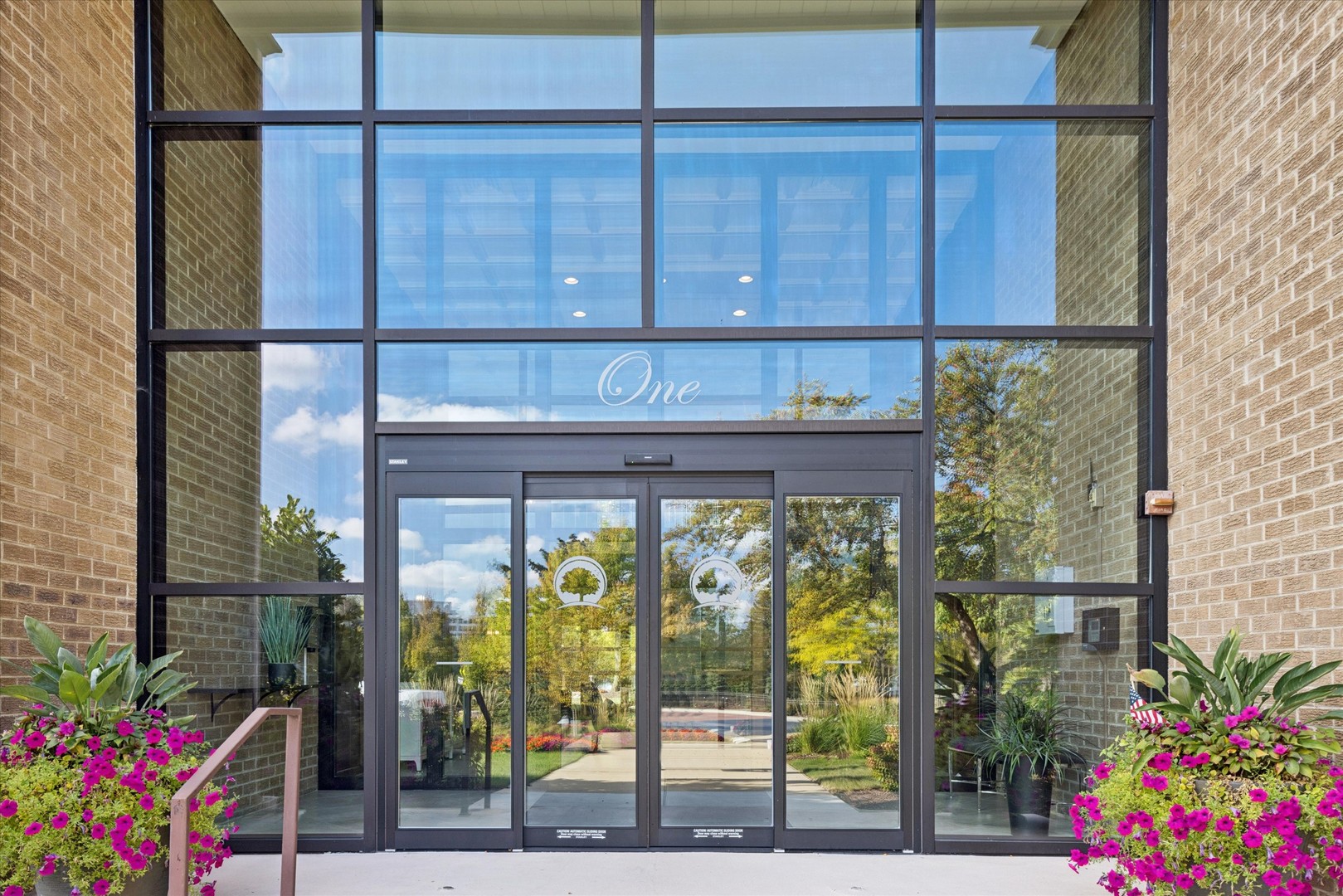1 Oak Brook Club Drive #A312, Oak Brook, IL 60523