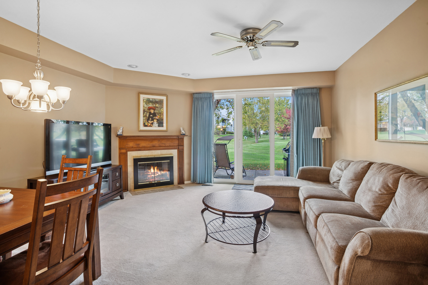 108 Golfview Drive, Glendale Heights, IL 60139