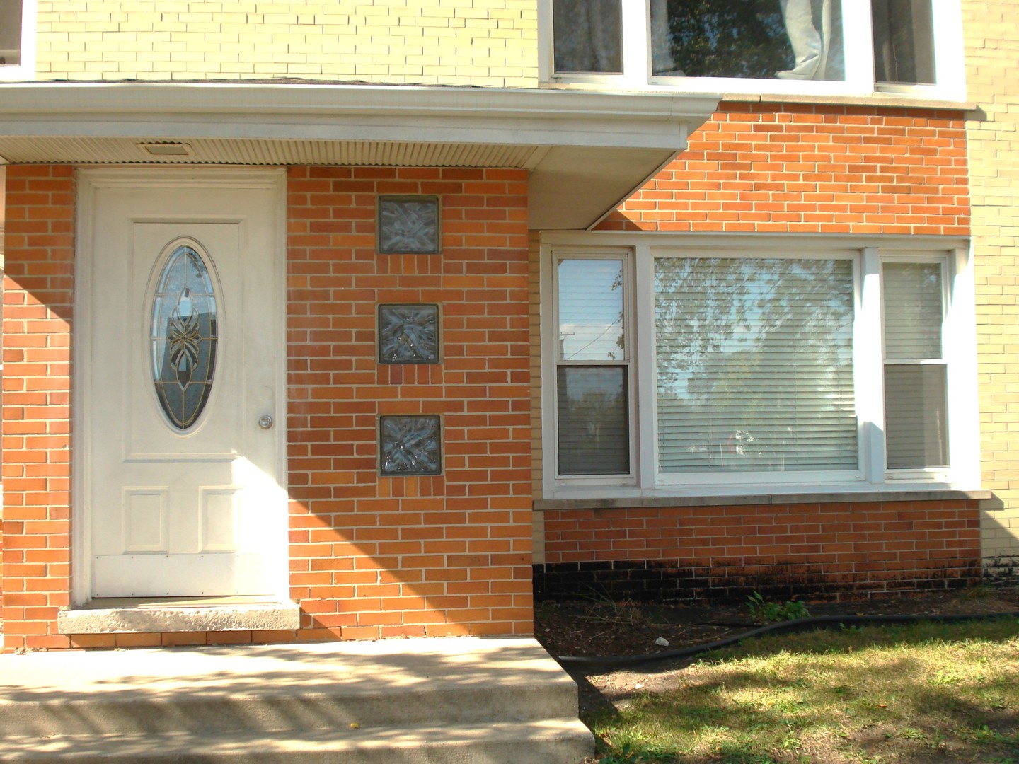8751 W 79th Street #1, Justice, IL 60458